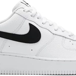 NIKE Men’s Sneakers