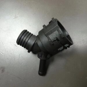 1PCS OEM 5Q0122291P Coolant Flange