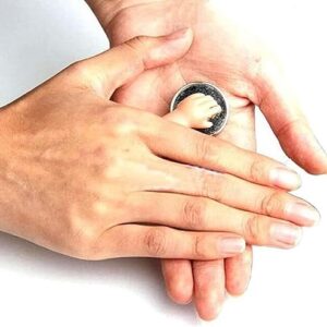 JJLFresheners Little Hand Coin Disappeared Trick Tools Close-Up Magic Show Props Stylish and Popular Joke Magic Coins Disappear Gimmicks,Magic Kit…