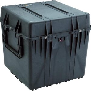 Pelican 0370 Camera Case With Foam (Black)