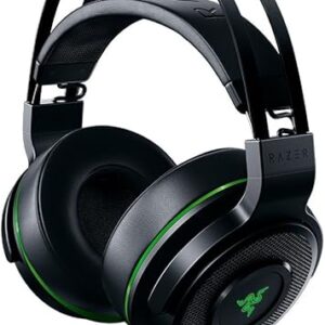 Razer Thresher for Xbox One: Windows Sonic Surround – Lag-Free Wireless Connection – Retractable Digital Microphone – Gaming Headset for PC, Xbox One, Xbox Series X & S