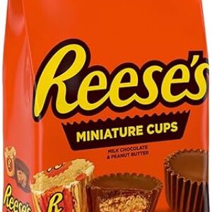 REESE’S Miniatures Milk Chocolate Peanut Butter Cups, Candy Party Pack, 35.6 oz