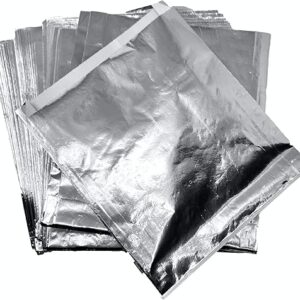 Foil Hamburger Wrappers – 100 ct. – Grease resistant Hamburger Bags keep your Cheeseburgers and Sandwiches Hot and your Guests and Customer…