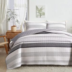 Flysheep Grey Boho Quilt Set Full Queen Size, 3 Pcs Gray Black and Navy Striped Bedspread, Soft Microfiber Modern Coverlet for All Season – …