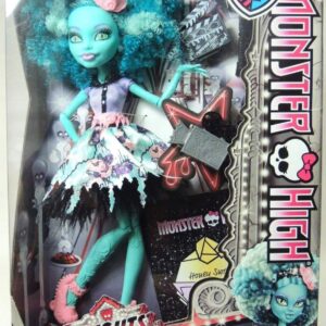 Monster High Belle Honey Swamp Doll