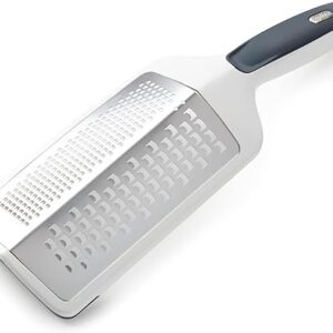 Zyliss Smooth Glide Dual Grater – Dual Two-Sided Cheese Grater for Medium and Coarse Grating – Kitchen Grater for Chocolate, Ginger, Nutmeg…